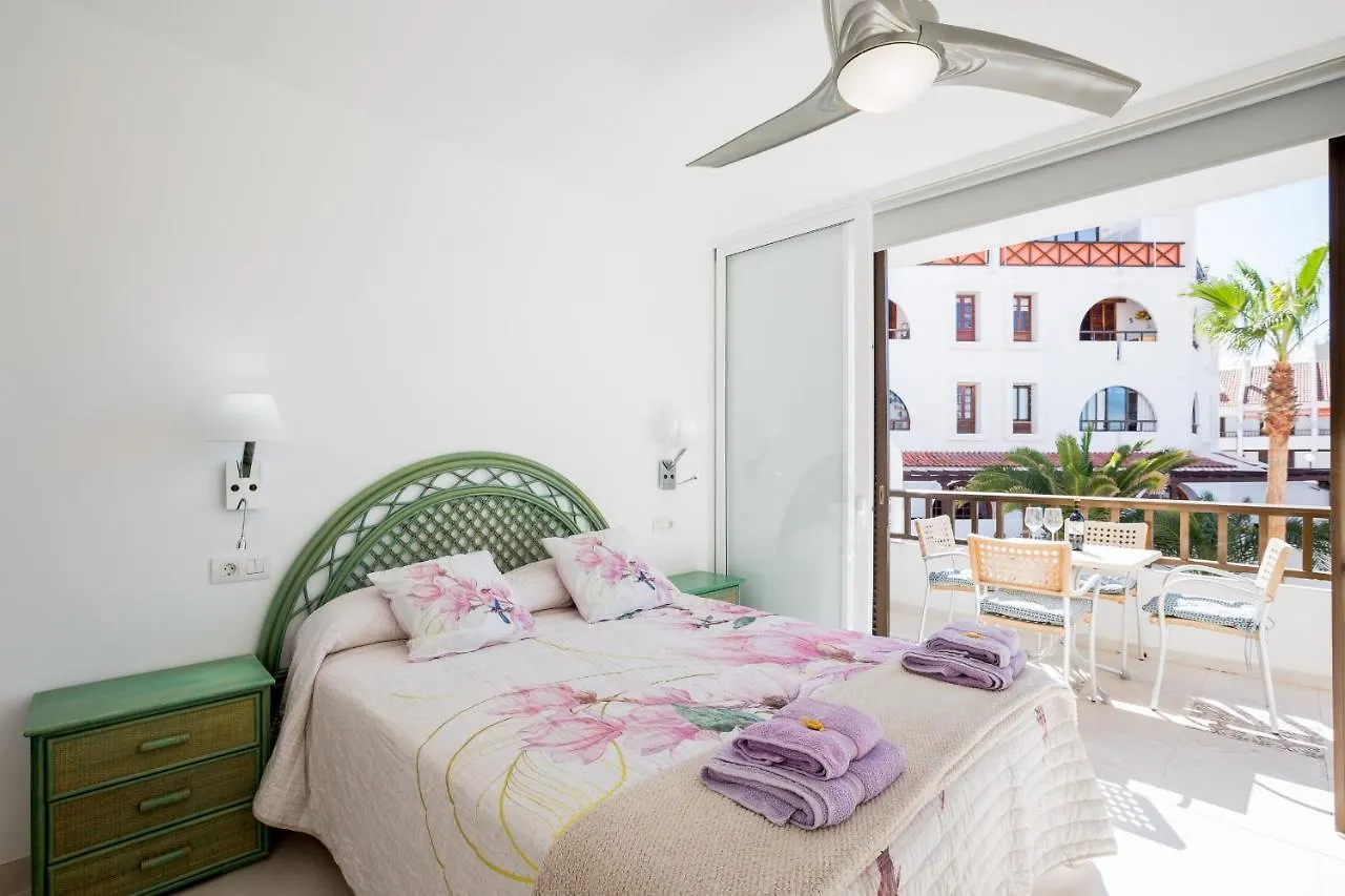 Go2Tenerife Apart'Drago Family Santiago 1 Playa de las Americas  Apartament Playa de las Americas (Tenerife)